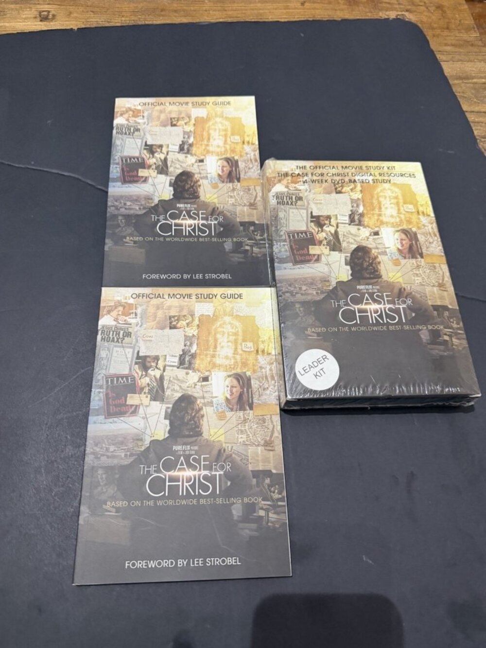 The Case For Christ Leader Kit New